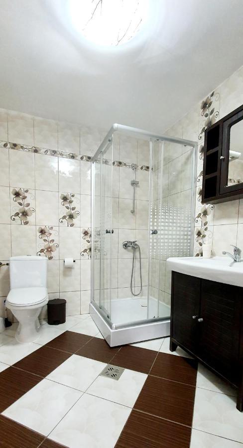 Casa Eduard Homestay *